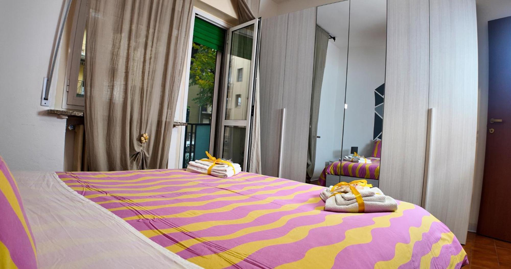 Apartament Stabia House Parma Zewnętrze zdjęcie